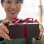 新築祝いは50万で問題ない？親族間の相場や贈与税・お返しの完全ガイド