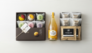 新築祝いのお花のお返しは必要？マナーや相場、喜ばれる品物を解説