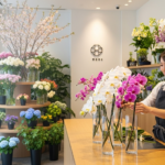 スタンド花と胡蝶蘭ならどっち?シーン別選び方と違いを解説