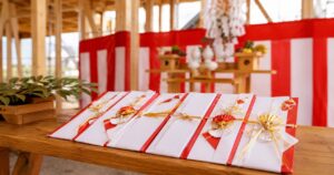 上棟式のお祝い金額はいくら?関係性別の相場と渡し方・のし袋の書き方を解説
